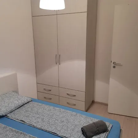 Comfort Apartment Studentski Grad Апартамент София