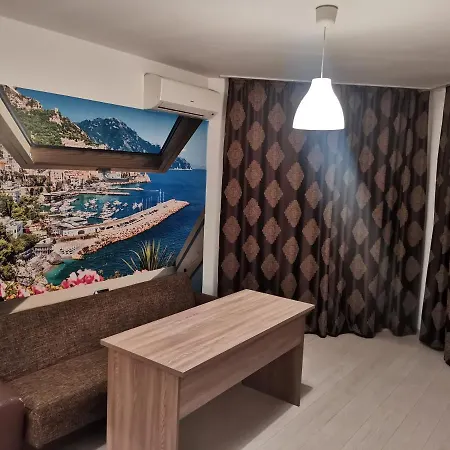 Comfort Apartment Studentski Grad Apartamento